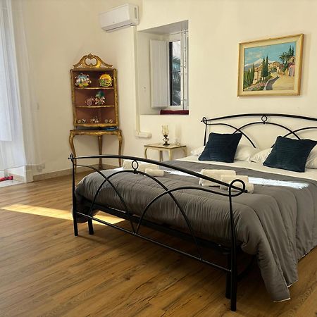 Il Giardino Casa Vacanze 卡塔尼亚 外观 照片