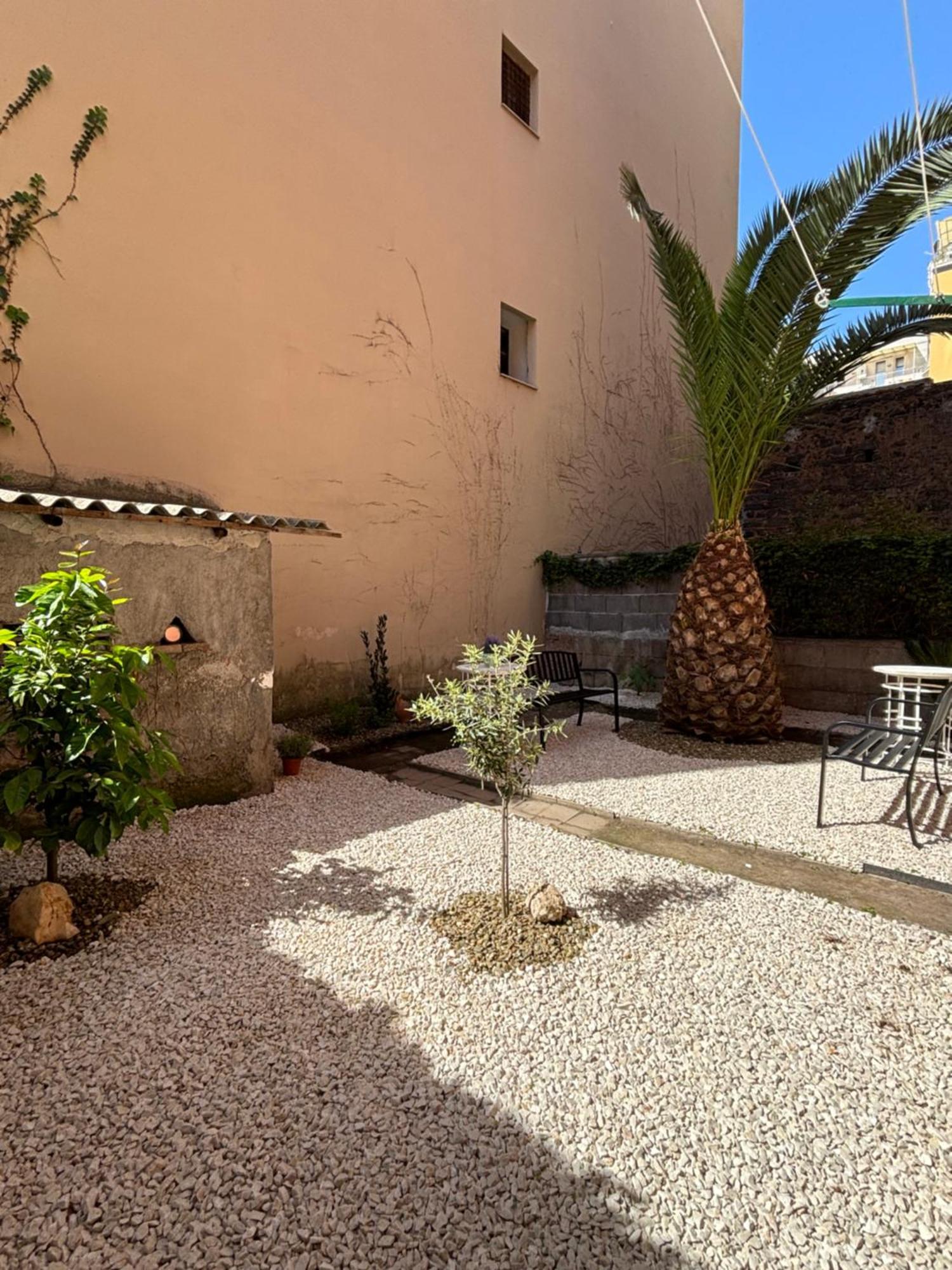 Il Giardino Casa Vacanze 卡塔尼亚 外观 照片
